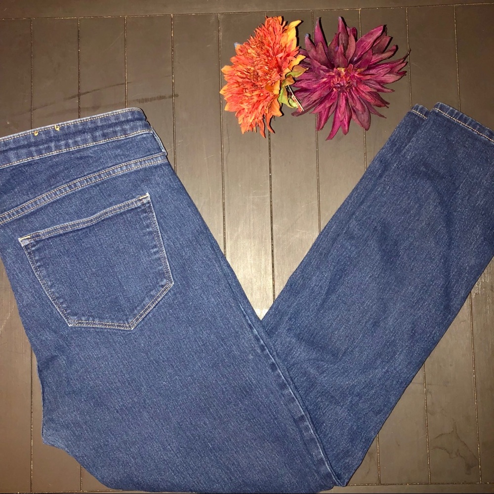 H&M skinny blue jeans 33
